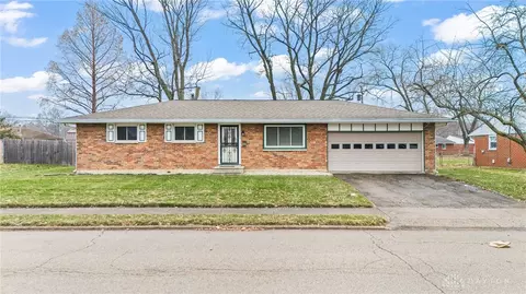 1133 Lee Rd, Troy, OH 45373