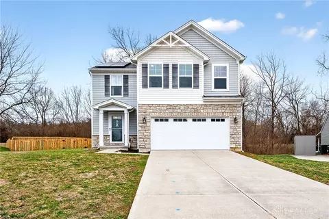 740 Maxwell Ct, Germantown, OH 45327