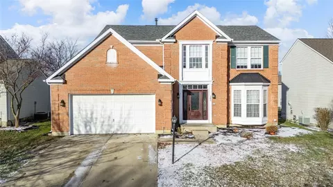 365 Crockett Dr, Springboro, OH 45066