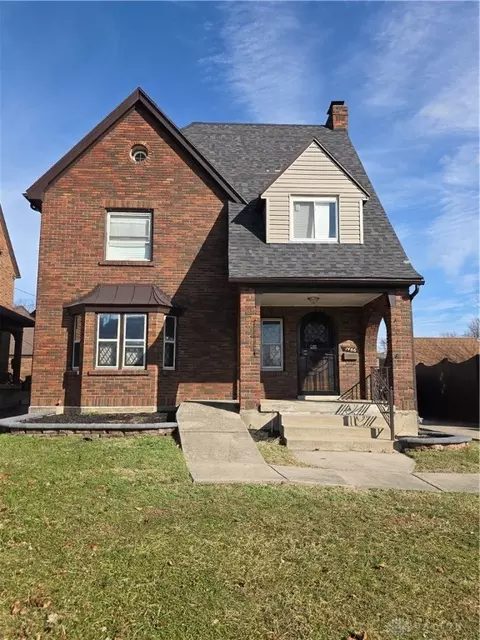 1466 Catalpa Dr, Dayton, OH 45406
