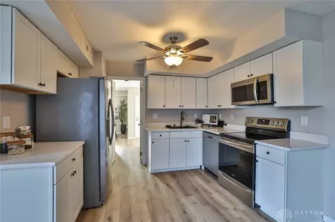 Kitchen - 10 Woodside Ct, Springdale, OH 45246 photo 1 of 3