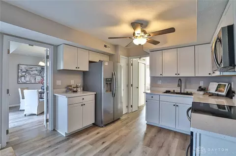 Kitchen - 10 Woodside Ct, Springdale, OH 45246 photo 3 of 3