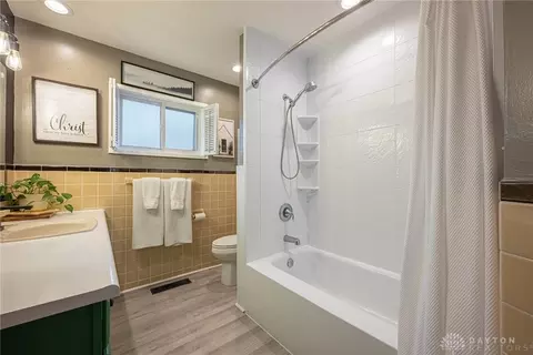 Bath - 936 E Stroop Rd, Kettering, OH 45429 photo 1 of 2