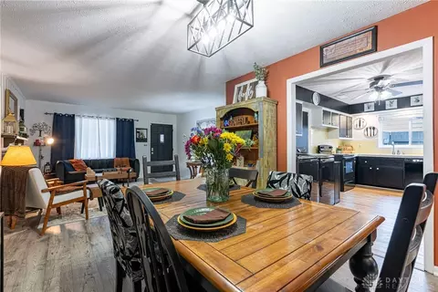 Dining - 936 E Stroop Rd, Kettering, OH 45429 photo 4 of 4