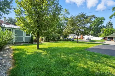 Exterior - 232 Ardmore Rd, Springfield, OH 45504 photo 15 of 21