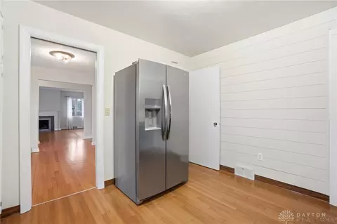 Entry Way - 232 Ardmore Rd, Springfield, OH 45504 photo 1 of 3