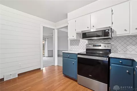 Kitchen - 232 Ardmore Rd, Springfield, OH 45504 photo 5 of 5