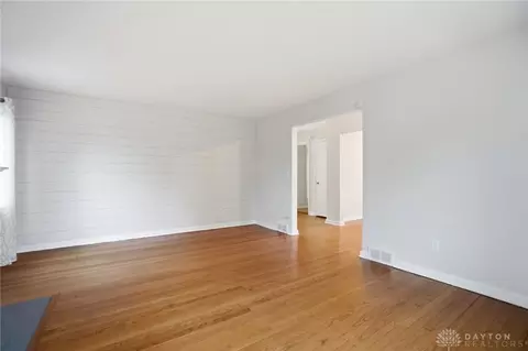 Living - 232 Ardmore Rd, Springfield, OH 45504 photo 7 of 15