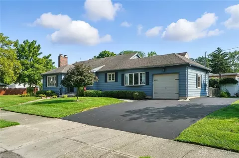 Exterior - 232 Ardmore Rd, Springfield, OH 45504 photo 6 of 21