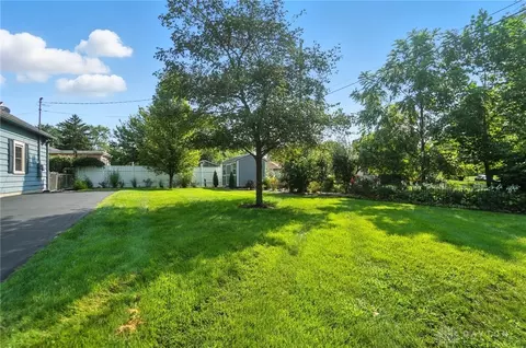 Exterior - 232 Ardmore Rd, Springfield, OH 45504 photo 18 of 21
