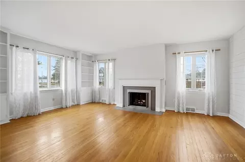 Living - 232 Ardmore Rd, Springfield, OH 45504 photo 1 of 15