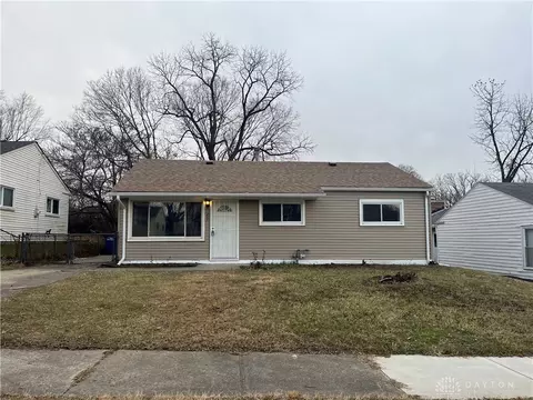 745 Ernroe Dr, Dayton, OH 45417
