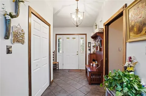 Entry Way - 7182 Brook Dr, Morrow, OH 45152 photo 1 of 3