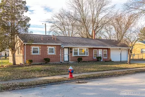 111 Parkgrove Dr, Englewood, OH 45322