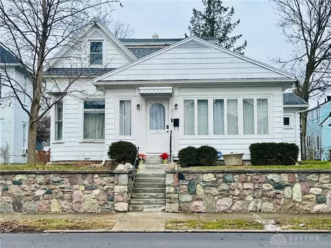806 W High St, Piqua, OH 45356