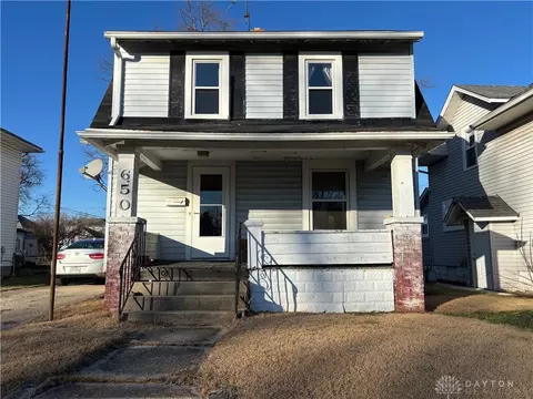 650 E Southern Ave, Springfield, OH 45505