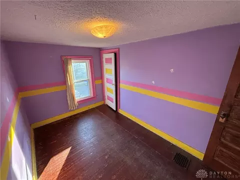 Bedroom - 650 E Southern Ave, Springfield, OH 45505 photo 1 of 6