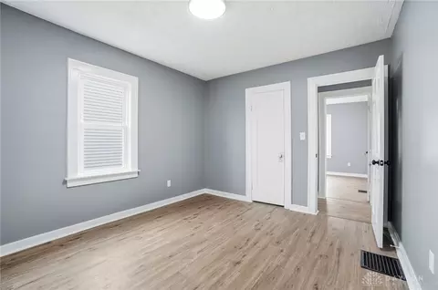 Bedroom - 330 Larchmont Ave, Springfield, OH 45503 photo 4 of 6