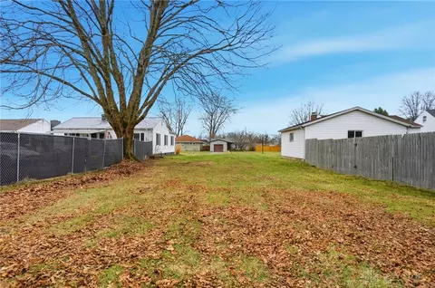 Exterior - 330 Larchmont Ave, Springfield, OH 45503 photo 14 of 14