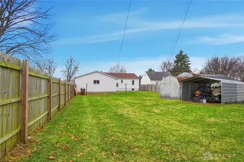 Exterior - 330 Larchmont Ave, Springfield, OH 45503 photo 7 of 14