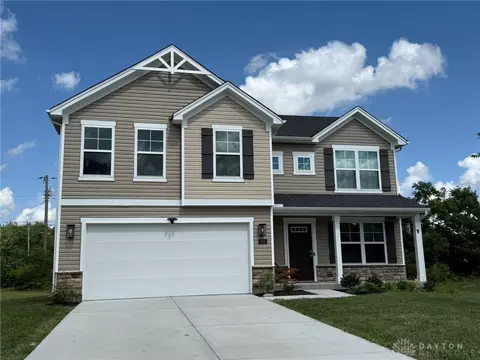 562 Maxwell Ct, Germantown, OH 45327