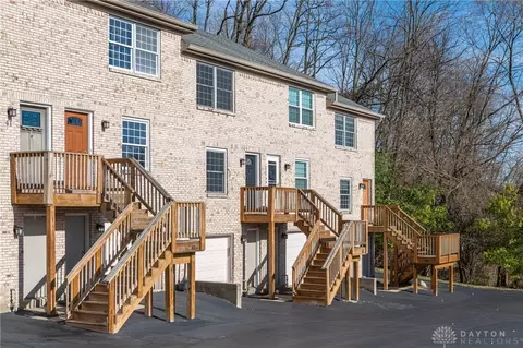 45 N East St, Bellbrook, OH 45305