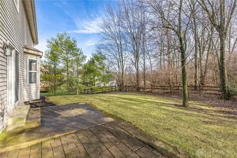 Exterior - 720 Davis Dr, Monroe, OH 45050 photo 3 of 4