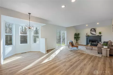 Living - 720 Davis Dr, Monroe, OH 45050 photo 1 of 4