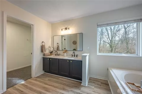 Bath - 720 Davis Dr, Monroe, OH 45050 photo 4 of 4