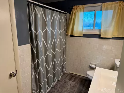1033 Westmont Cir, Springfield, OH 45503 photo 17