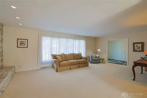 3464 Westbury Rd, Dayton, OH 45409 photo 7