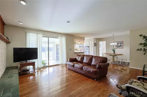 3464 Westbury Rd, Dayton, OH 45409 photo 11