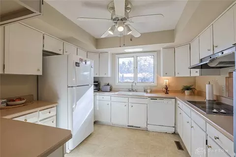 3464 Westbury Rd, Dayton, OH 45409 photo 17