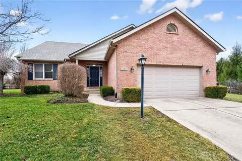 1335 Rosebud Ct, Waynesville, OH 45068