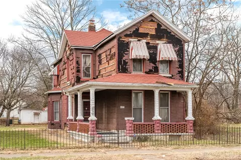 423 S Broadway St, Dayton, OH 45402