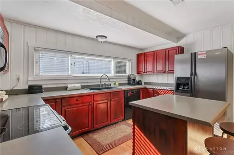 Kitchen - 314 E Main St, Mason, OH 45040 photo 2 of 5