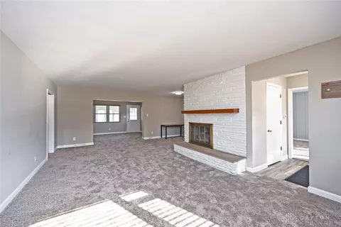 Living - 411 Judith Dr, Kettering, OH 45429 photo 2 of 9