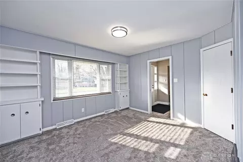 Living - 411 Judith Dr, Kettering, OH 45429 photo 9 of 9