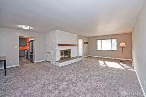 Living - 411 Judith Dr, Kettering, OH 45429 photo 4 of 9