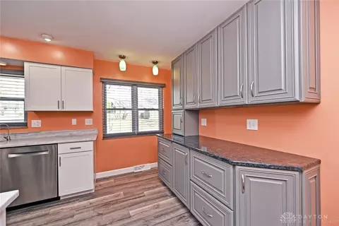 Kitchen - 411 Judith Dr, Kettering, OH 45429 photo 5 of 5