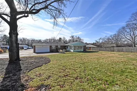 Exterior - 411 Judith Dr, Kettering, OH 45429 photo 15 of 16