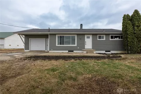 1893 Gordon Landis Rd, Arcanum, OH 45304
