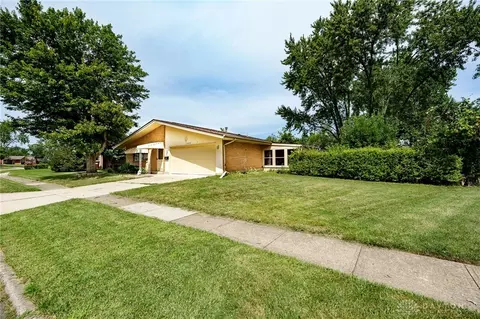 Exterior - 1629 Beaver Creek Ln, Kettering, OH 45429 photo 13 of 13
