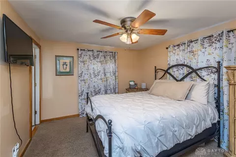 2437 Armstrong Dr, Sidney, OH 45365 photo 32