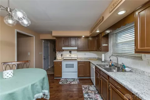 2437 Armstrong Dr, Sidney, OH 45365 photo 25