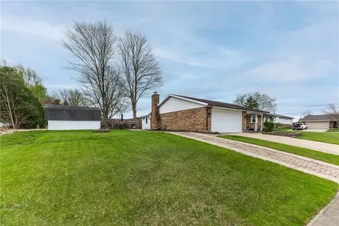 2437 Armstrong Dr, Sidney, OH 45365 photo 7