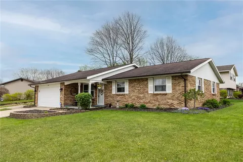 2437 Armstrong Dr, Sidney, OH 45365 photo 3