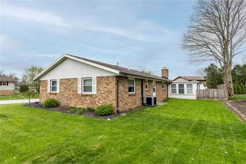 2437 Armstrong Dr, Sidney, OH 45365 photo 5