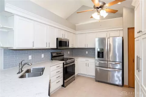 Kitchen - 2133 Willow Run Cir, Enon, OH 45323 photo 1 of 3