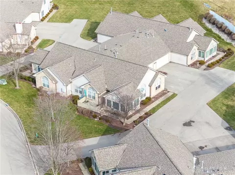 View/Area - 2133 Willow Run Cir, Enon, OH 45323 photo 10 of 11